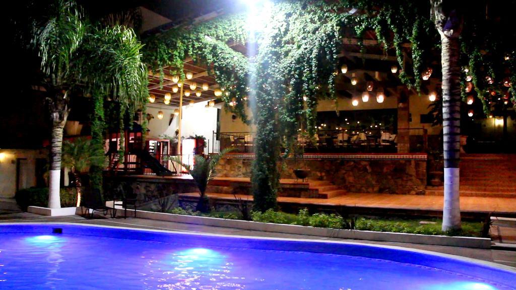 Tlaquepaque Hotel Posada Virreyes المظهر الخارجي الصورة